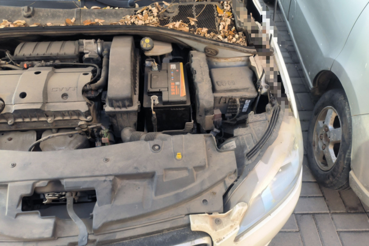 标致301 2016款 1.6L 手动舒适版局部细节9007