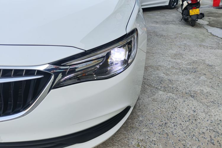 别克 英朗 2021款 改款 1.3T 自动轻混动精英型局部细节36