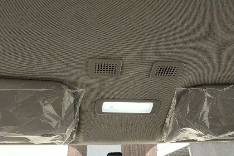 吉利银河 熊猫 2025款 210km 元气熊中控内饰22