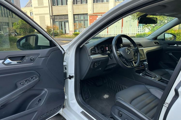 大众 凌渡 2021款 280TSI DSG舒适版中控内饰7003