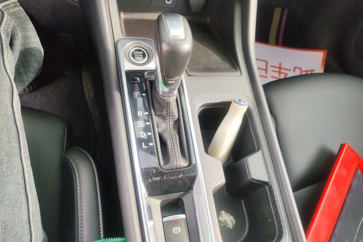 日产 轩逸 2022款 1.6L XL CVT悦享版中控内饰18