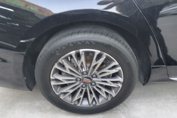 红旗H5 2023款 1.5T DCT智联旗韵版车身外观6008