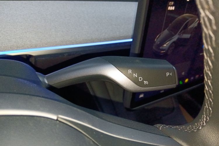 特斯拉 Model Y 2024款 后轮驱动版局部细节18