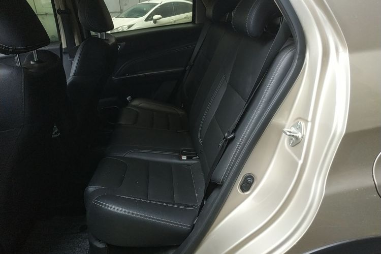 吉利汽车 远景X3 2017款 1.5L 手动尊贵型中控内饰21