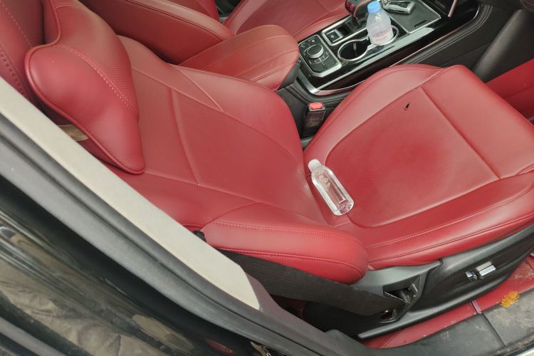 红旗HS7 2021款 3.0T 自动四驱智联旗享版局部细节41