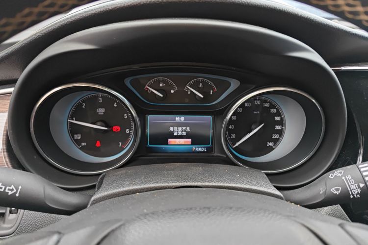 别克 昂科威 2016款 20T 两驱精英型中控内饰14
