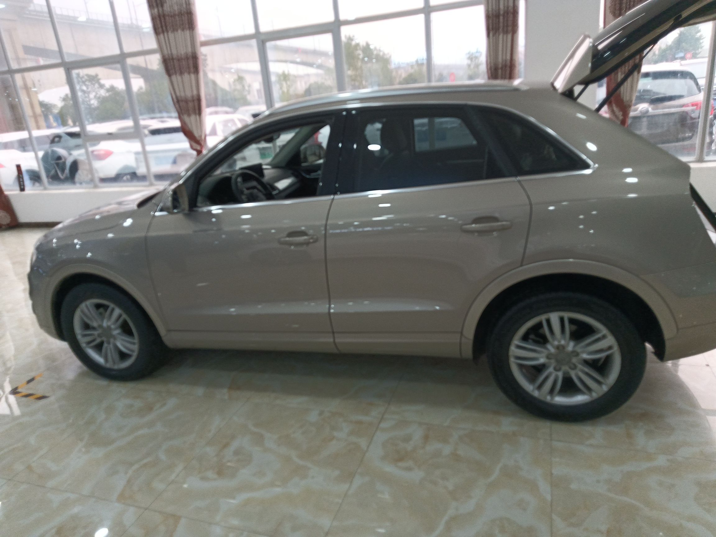 车300二手车图片