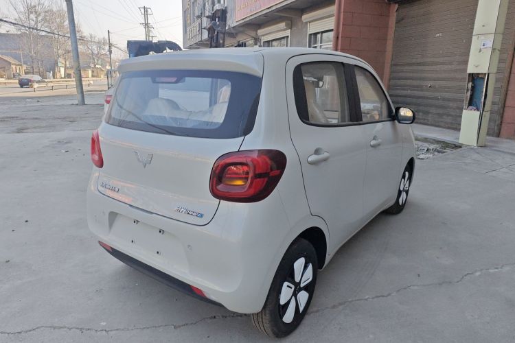 五菱汽车 宏光MINIEV 2025款 四门版 进阶款车身外观7