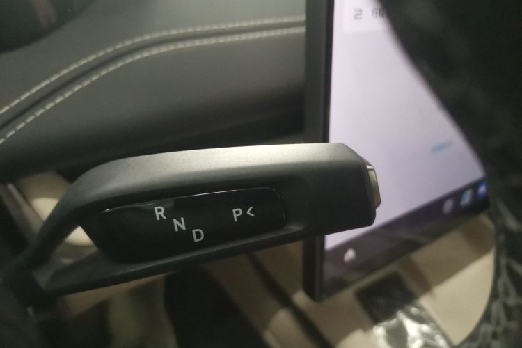 小米汽车 小米SU7 2024款 四驱超长续航高阶智驾Max版局部细节18