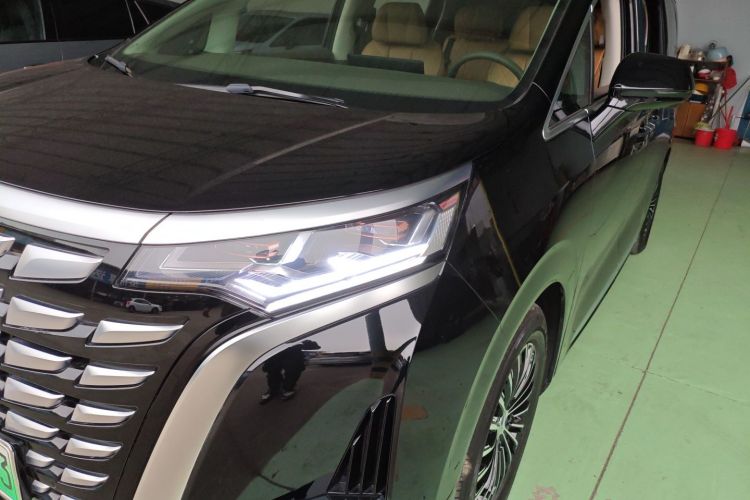 腾势D9 2022款 DM-i 1040 尊贵型局部细节36