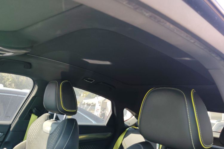 吉利汽车 星越S 2021款 2.0TD 自动两驱闪电版局部细节22