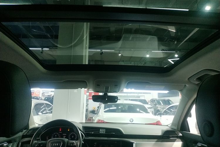 奥迪Q3 2021款 35 TFSI 时尚动感型局部细节22