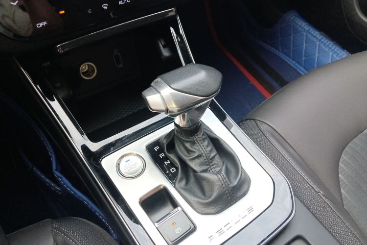 东风风神 奕炫 2020款 230T 自动炫目版局部细节18