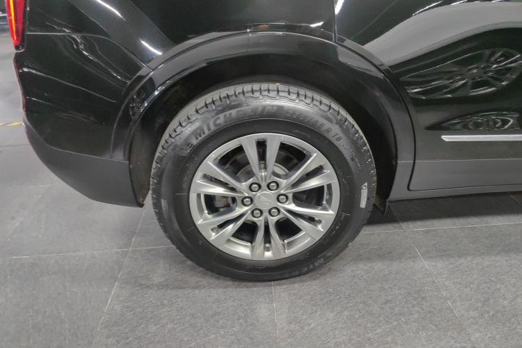 凯迪拉克XT5 2020款 改款 28T 豪华型车身外观6008