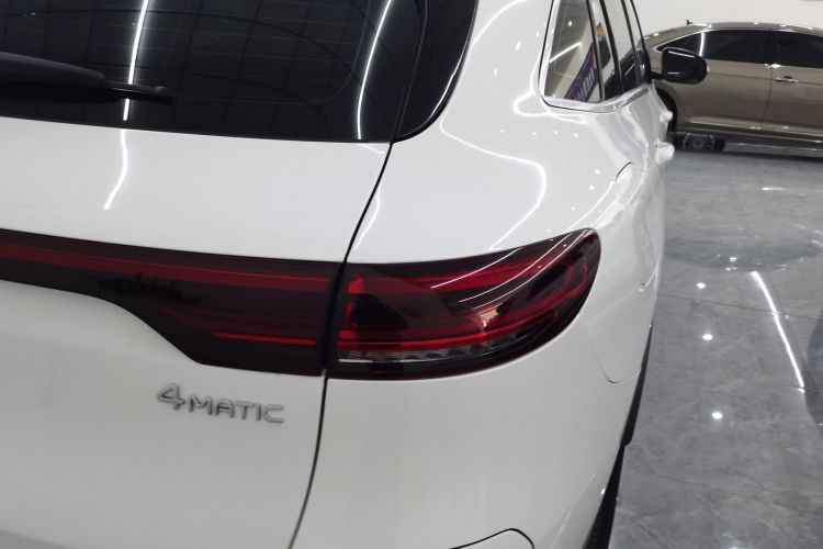奔驰EQC 2021款 EQC 350 4MATIC车身外观9