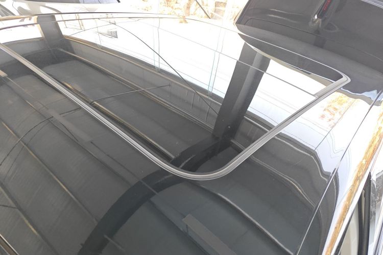 哪吒汽车 哪吒L 2024款 增程 220 闪充版局部细节57