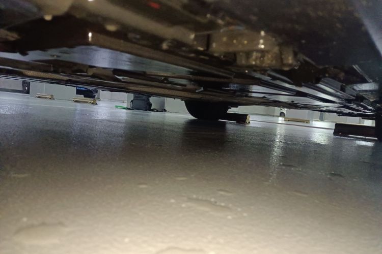 奔驰A级 2019款 A 180 L 运动轿车局部细节9004