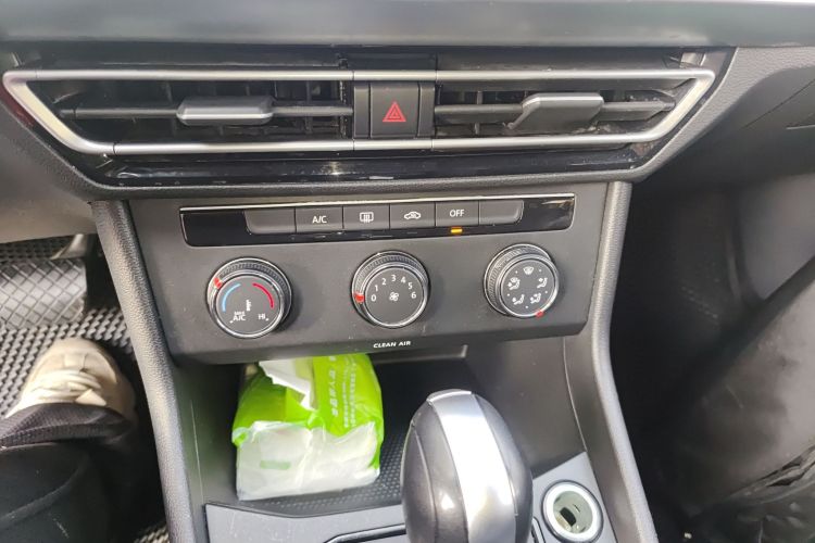 大众 朗逸 2023款 改款 1.5L 自动得逸版中控内饰16