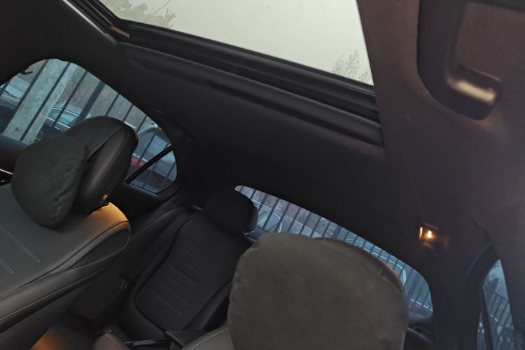 奔驰C级 2024款 C 200 L 运动版局部细节22