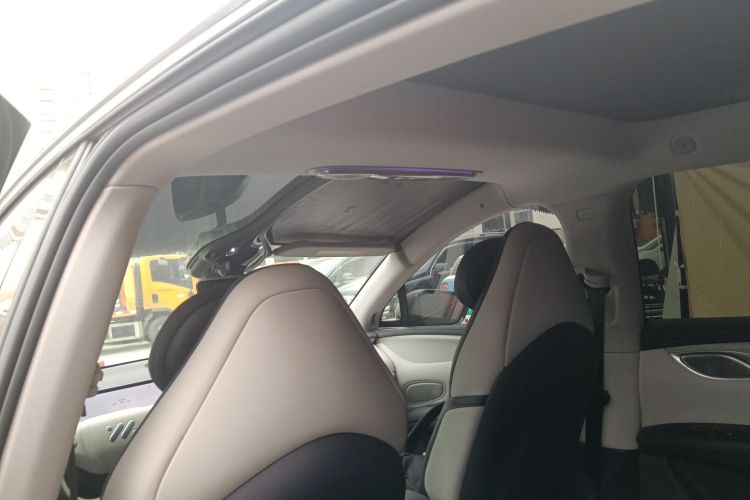 智己汽车 智己LS7 2023款 90kWh Elite后驱版局部细节22