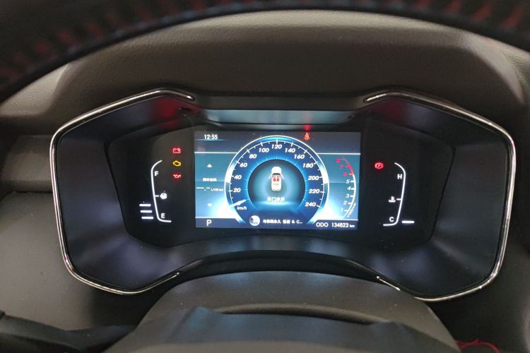 北汽昌河Q7 2018款 1.5T CVT精英型中控内饰14