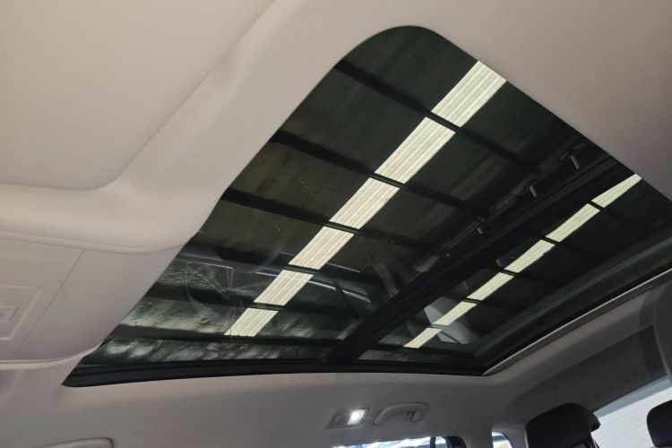 大众 途观L 2021款 330TSI 自动两驱R-Line越享版中控内饰22