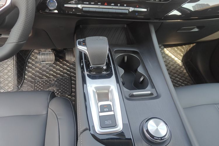 东风风神 皓极 2025款 马赫动力 1.5T 豪华型中控内饰18