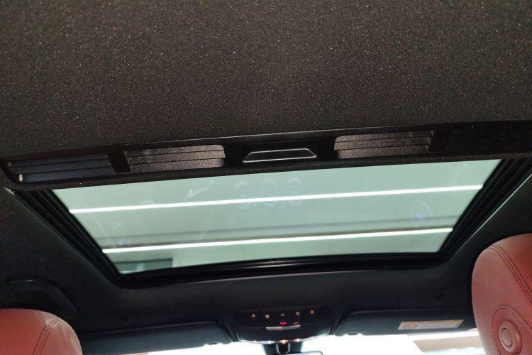 奔驰C级 2020款 改款 C 260 运动版局部细节22