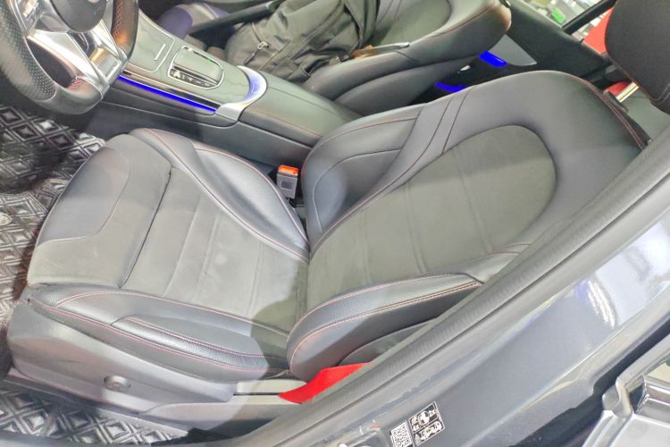 奔驰GLC轿跑 AMG 2022款 AMG GLC 43 4MATIC 轿跑SUV局部细节19