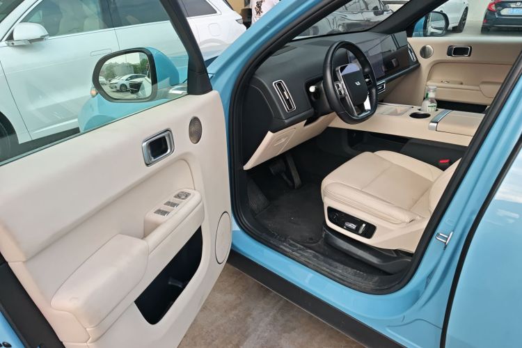 理想汽车 理想L7 2024款 Ultra中控内饰20