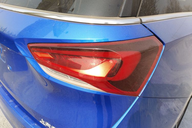 别克GL6 2018款 18T 6座尊贵型车身外观6006