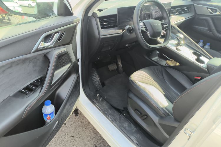 荣威D5X DMH 2024款 135科技版中控内饰20