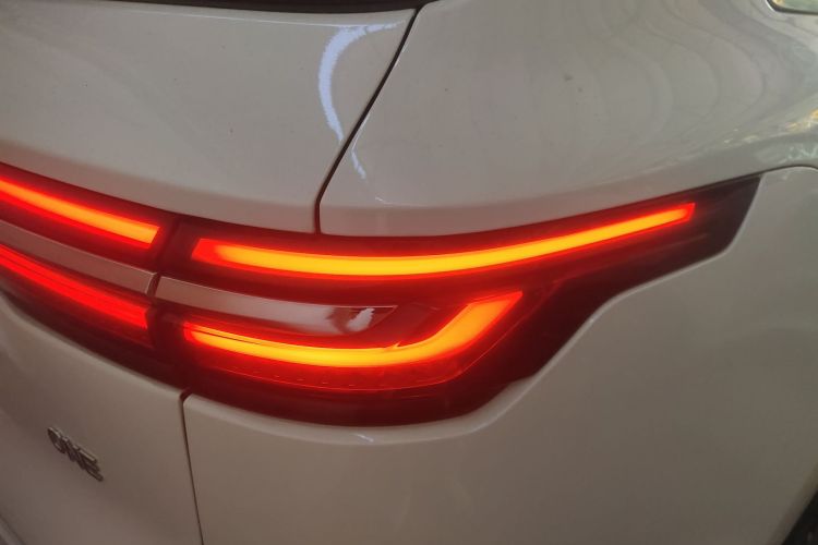 理想汽车 理想ONE 2020款 增程6座版车身外观6003