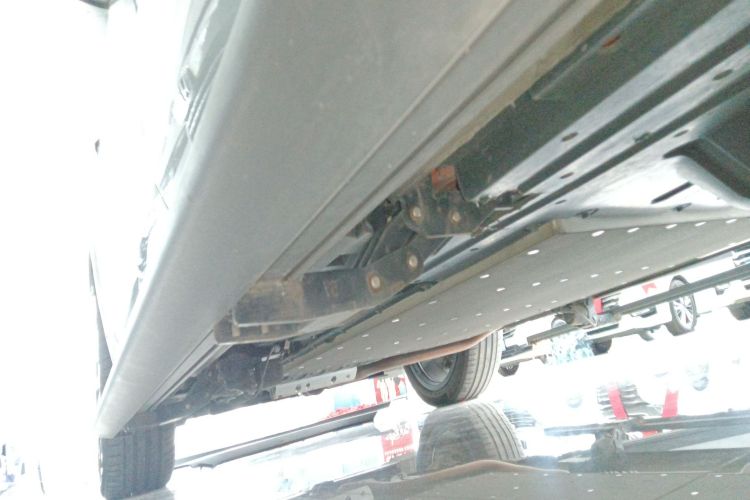 理想汽车 理想L9 2024款 Pro局部细节9002