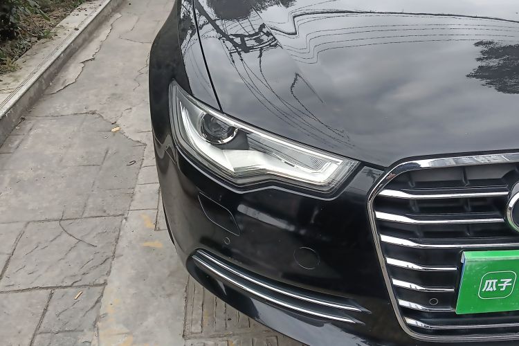 奥迪A6L 2012款 30 FSI 技术型车身外观6006