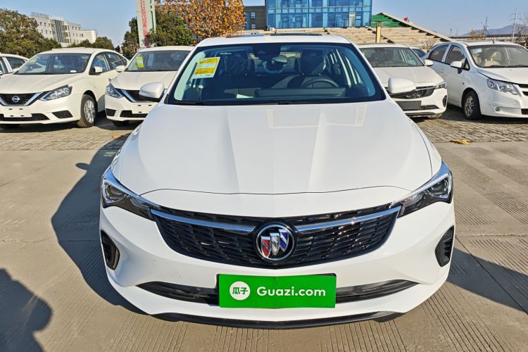 别克 威朗 2023款 Pro 乐享版车身外观2