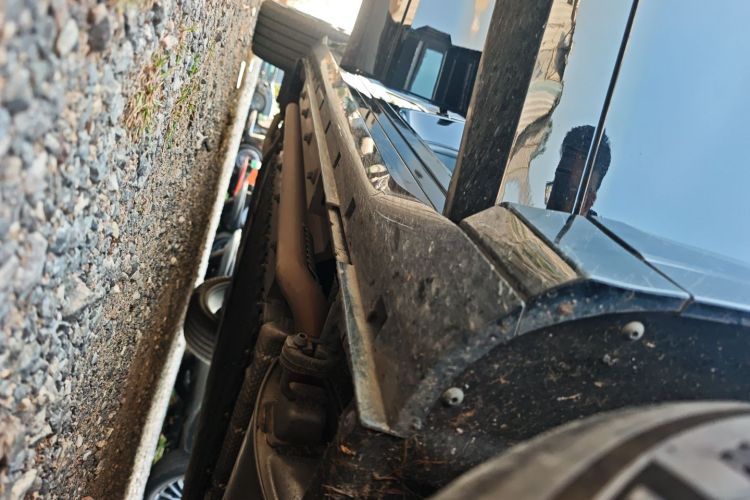 岚图汽车 岚图FREE 2025款 318 318km 后驱环游版局部细节9001