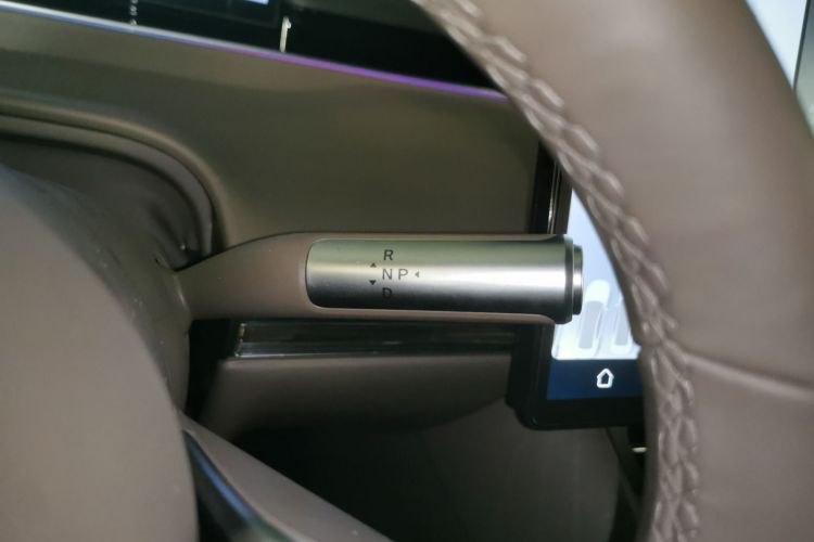 鸿蒙智行 智界R7 2025款 增程 251km Max中控内饰18