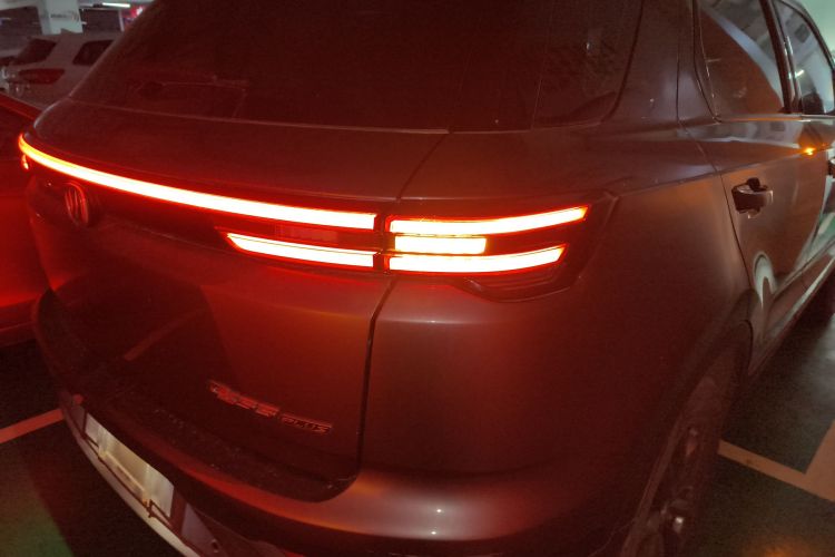 长安CS55PLUS 2022款 蓝鲸版 1.5T DCT尊贵型车身外观6005