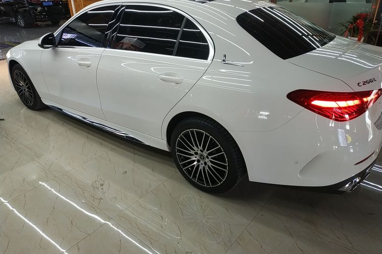 奔驰C级 2023款 改款 C 260 L 运动版车身外观6003