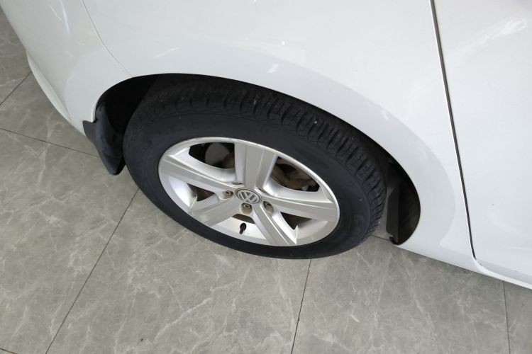 大众 高尔夫 2016款 230TSI 自动舒适型车身外观6008