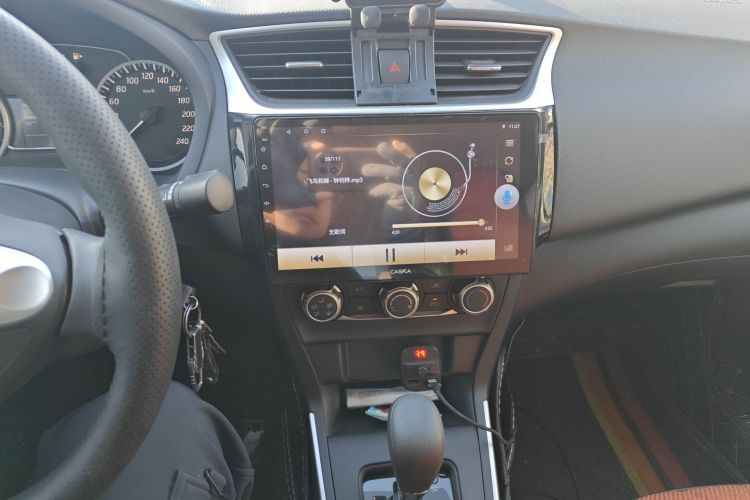 日产 轩逸 2024款 改款三 经典 1.6XE CVT舒适版中控内饰16