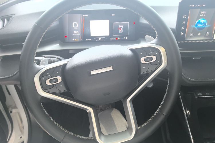 哈弗H6 2022款 第三代 1.5T 自动两驱Pro中控内饰13