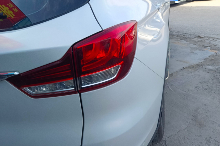 汉腾汽车 汉腾X7 2016款 2.0T DCT御马版车身外观6006