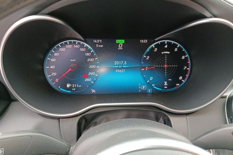 奔驰C级 2019款 C 260 L 运动版局部细节14