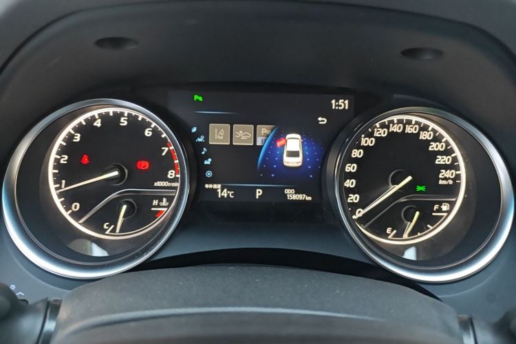 丰田 凯美瑞 2019款 2.0G 豪华版 国VI中控内饰14