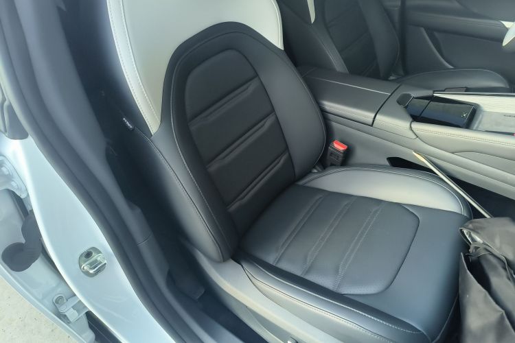 东风奕派 eπ007 2024款 200Pro增程版局部细节41