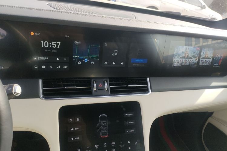 理想汽车 理想ONE 2020款 增程6座版中控内饰16