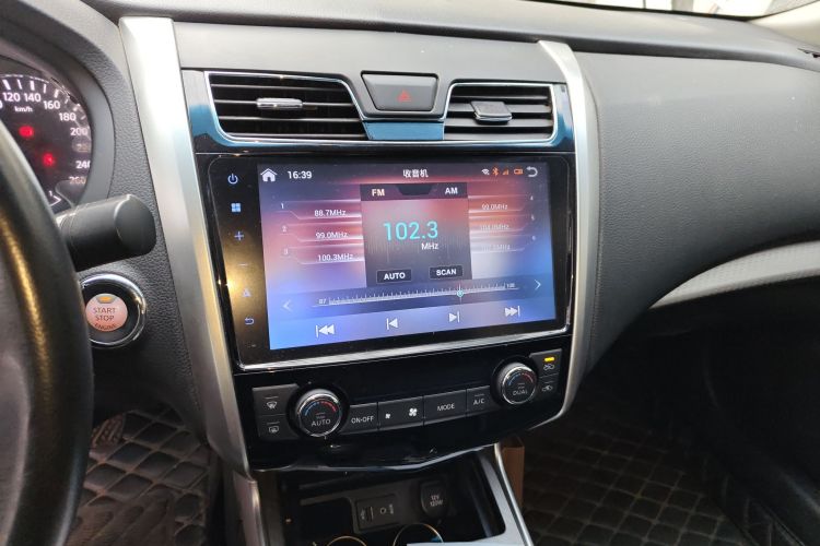 日产 天籁 2018款 2.0L XL 智进版中控内饰16
