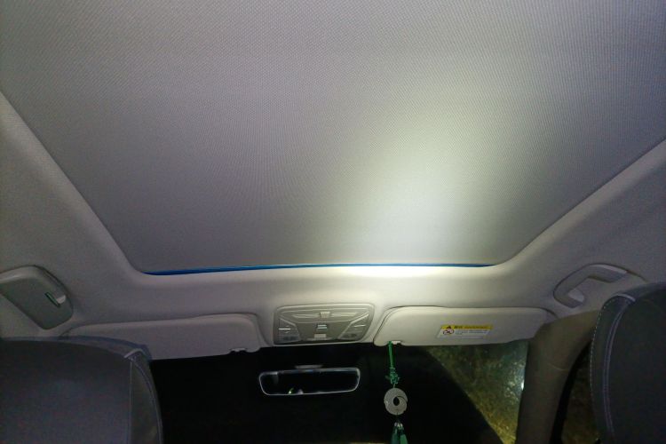 红旗HS5 2019款 2.0T 智联旗享版中控内饰22